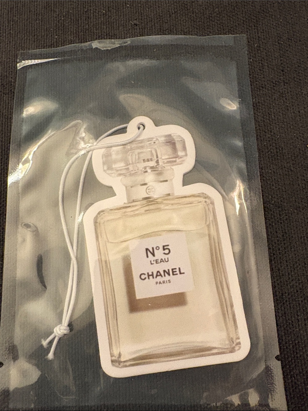 Fashion White No.5 L'EAU Bottle-Shaped Car Air Freshener